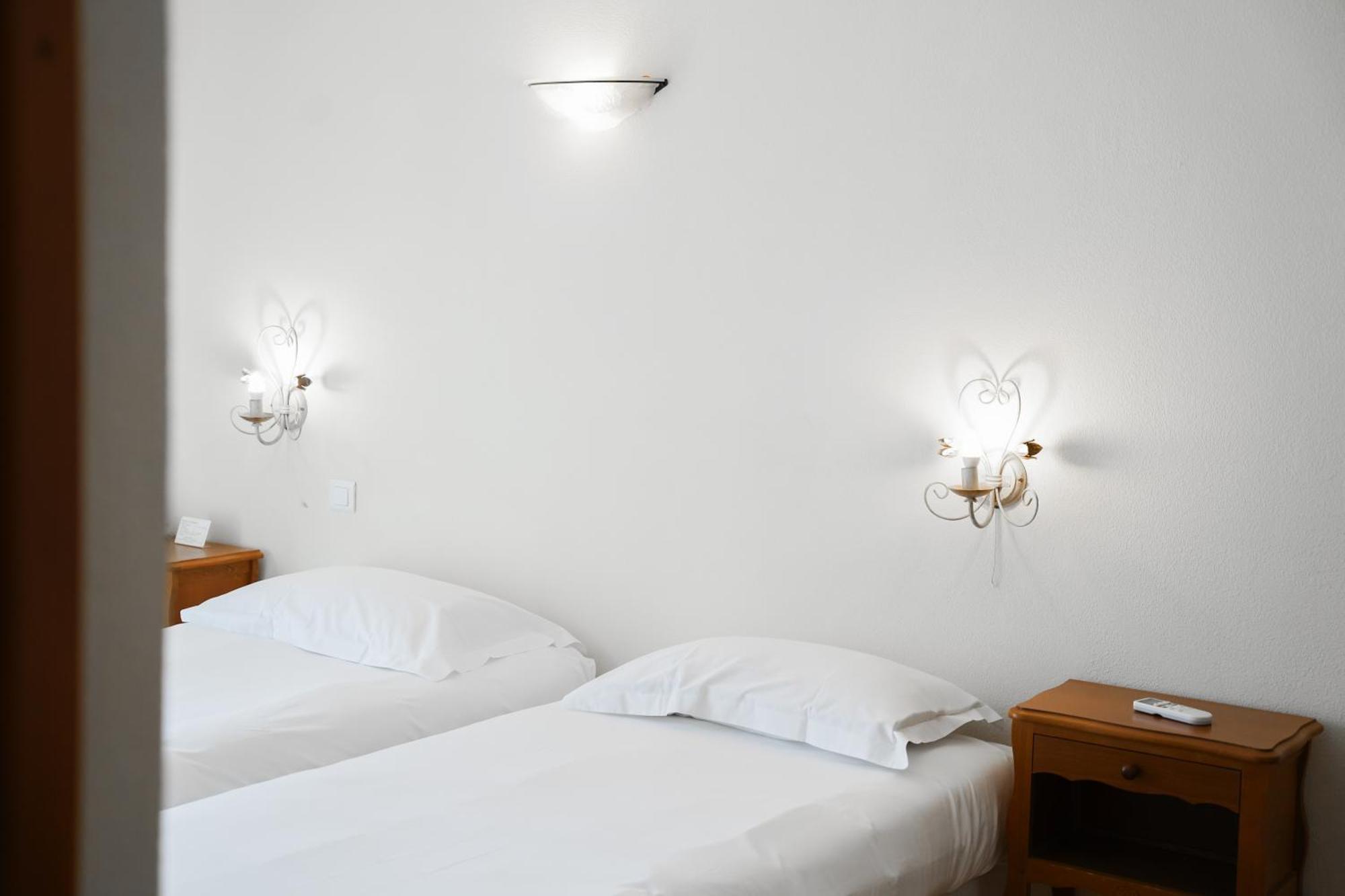 Castellu Hotel Lucciana  Ngoại thất bức ảnh
