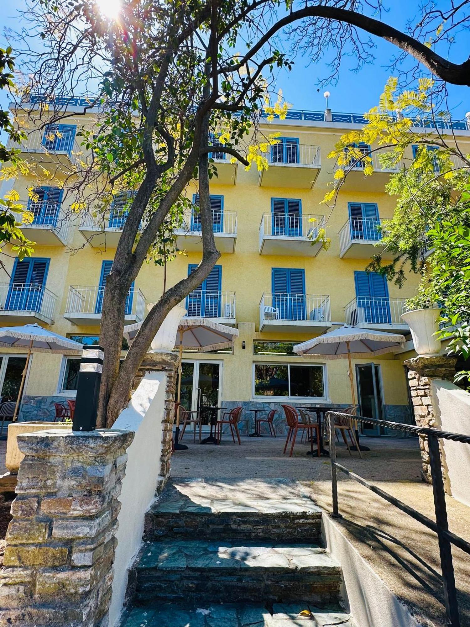 Castellu Hotel Lucciana  Ngoại thất bức ảnh